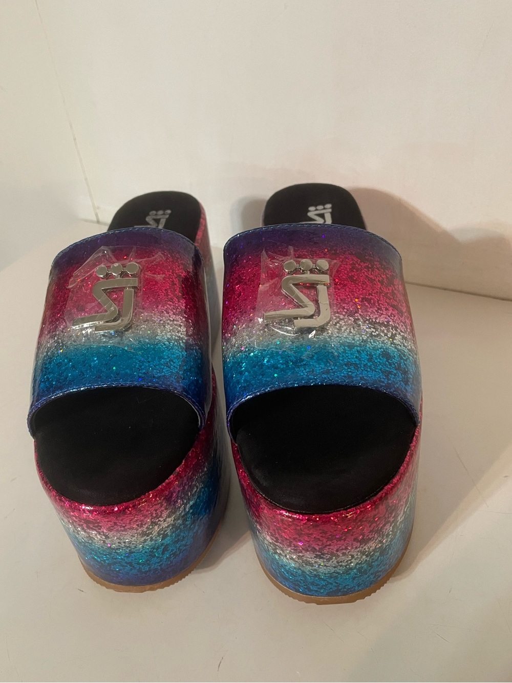 Shane Justin Cotton Candy Rainbow Burst Slides - Picture 2 of 9